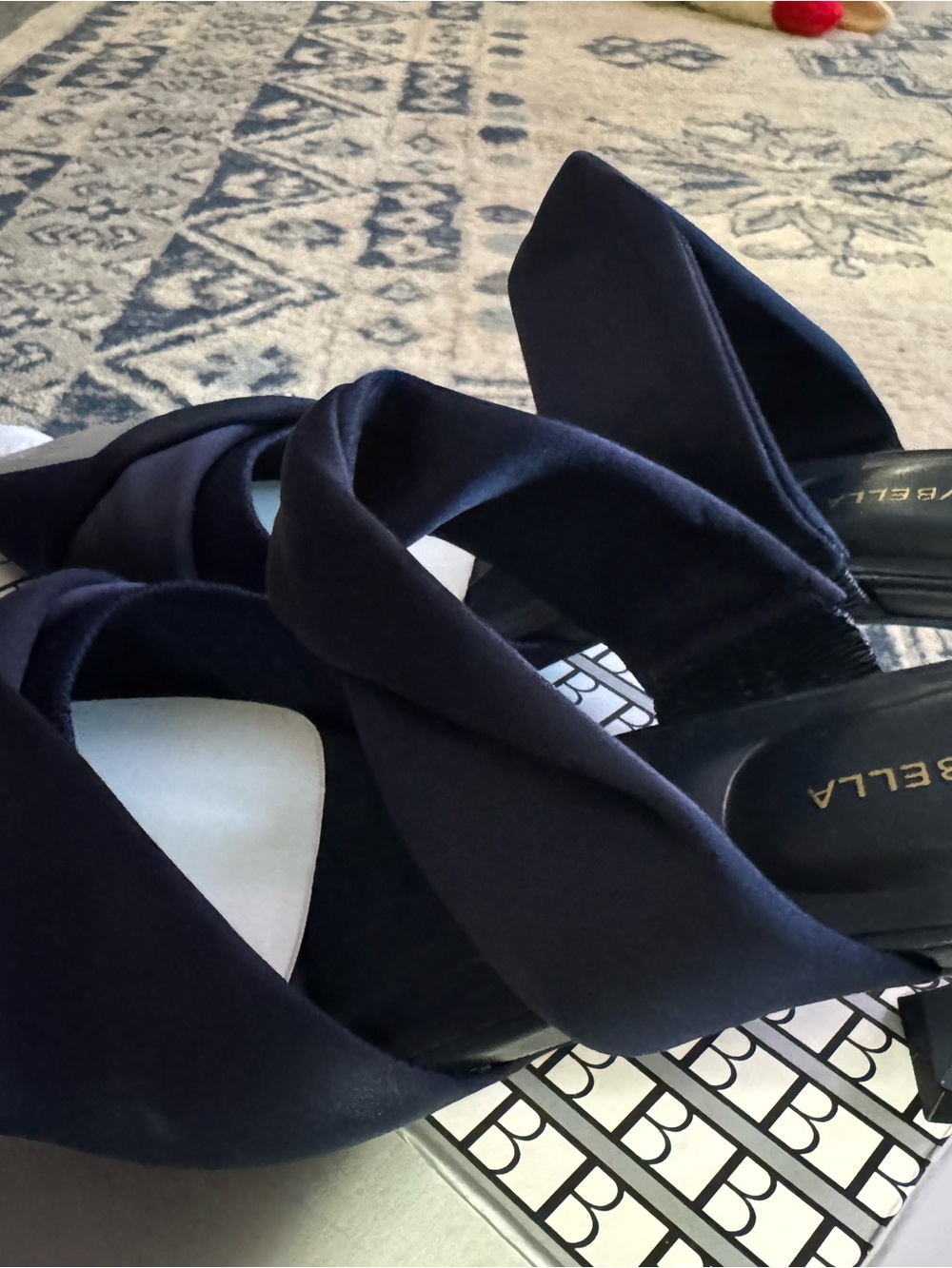 NEWBELLA Navy Blue Satin Pointed Toe Mule Heels Size 8 NIB